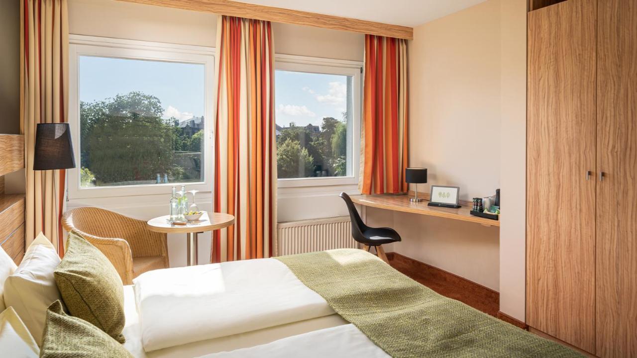Parkhotel Landau Landau in der Pfalz Buitenkant foto